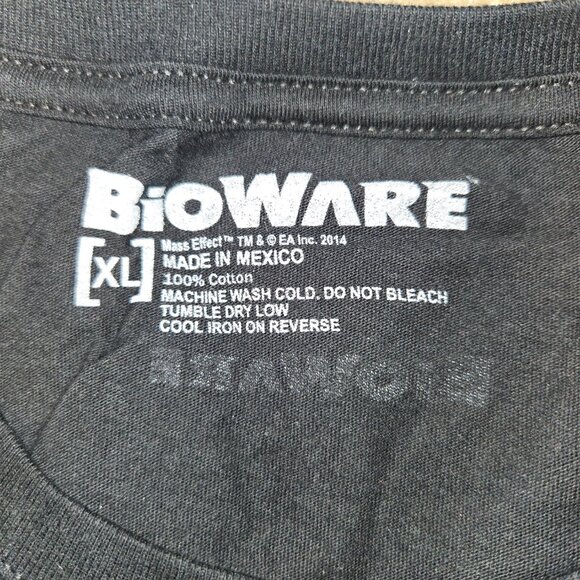 Mass Effect 3 Distressed N7 Logo T-shirt - Women's XL - Picture 4 of 6